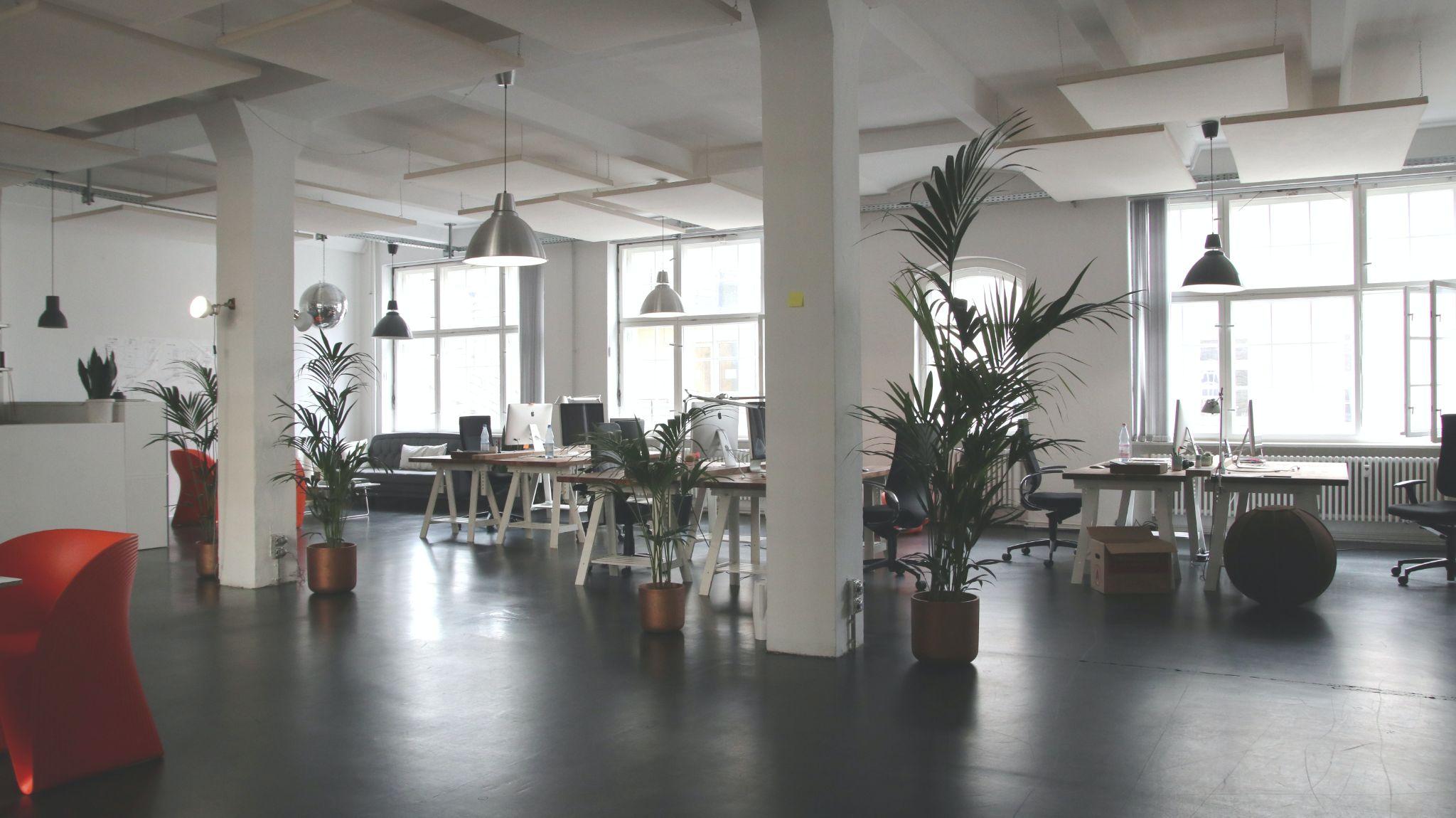 The Proper Way to Clean Offices and Other Commercial Spaces