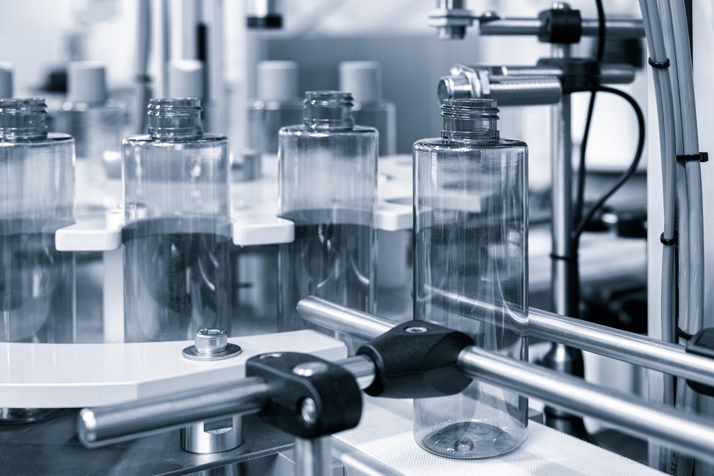Pharmaceutical manufacturing machine